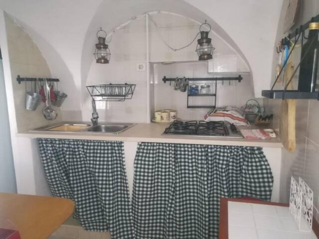 Vico Anglani Guest House Ostuni Eksteriør bilde